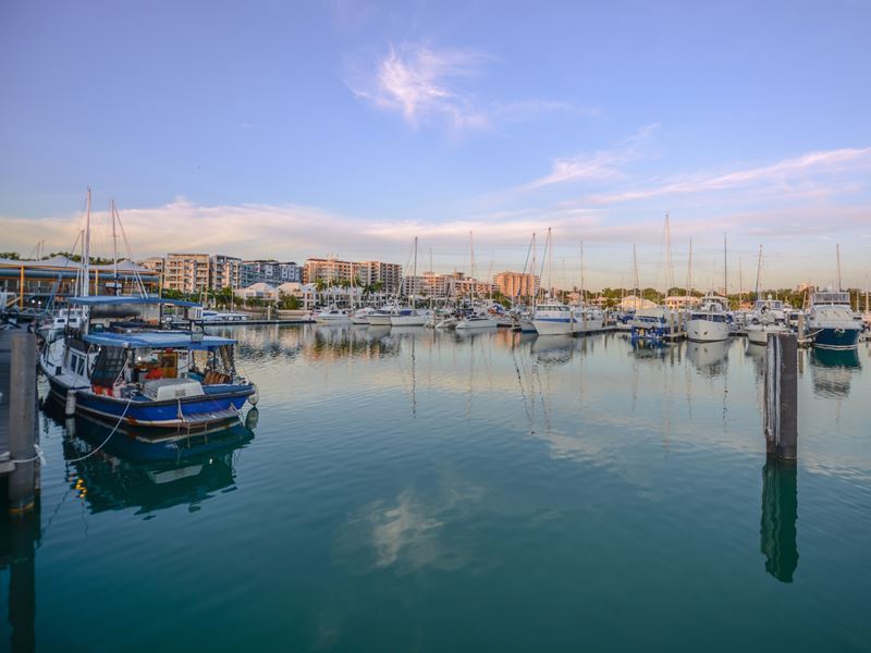 cullen-bay-marina-darwin