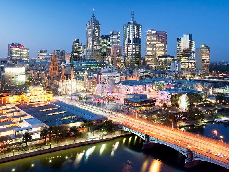 view-of-the-city-from-quay-west-suites-melbourne